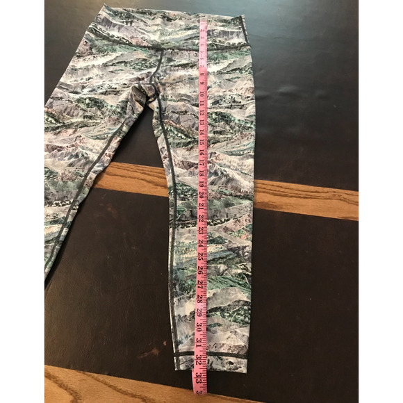Lululemon Women’s Wunder Under HR Tight 25” Springscape Multi Print - Size 12 - Picture 11 of 11